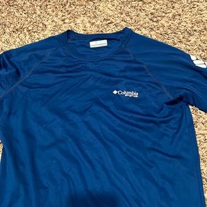 Mens Columbia PFG shirt size small